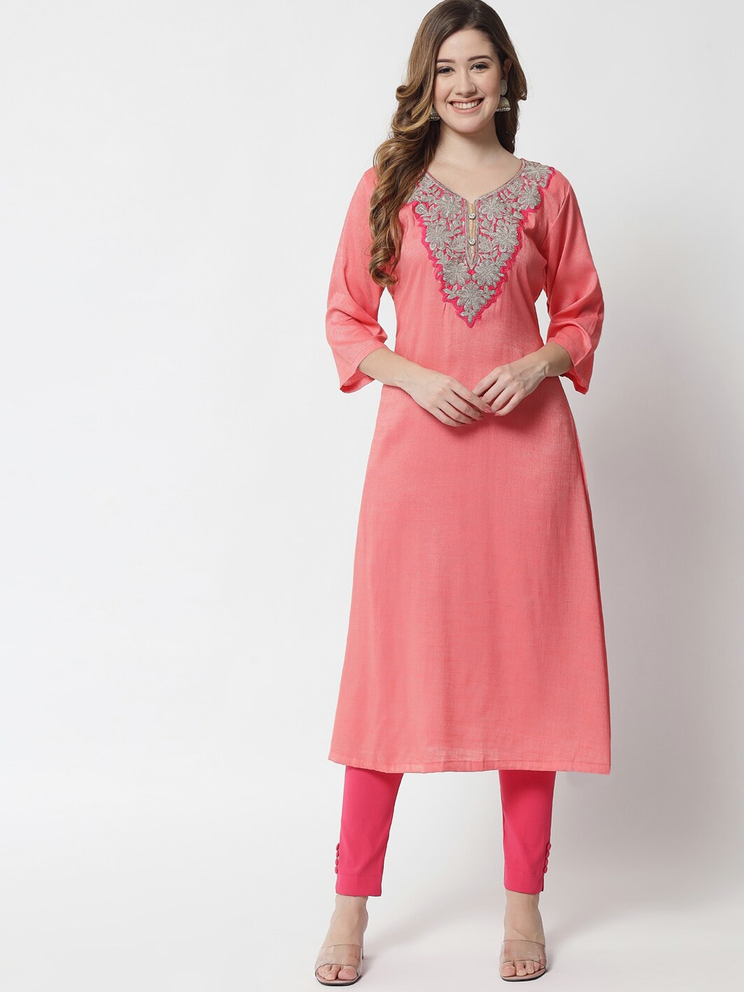 Aujjessa Women Peach-Coloured Ethnic Motifs Yoke Design Thread Work A-line Kurta
Aujjessa Women Peach-Coloured Ethnic Motifs Yoke Design Thread Work A-line Kurta
