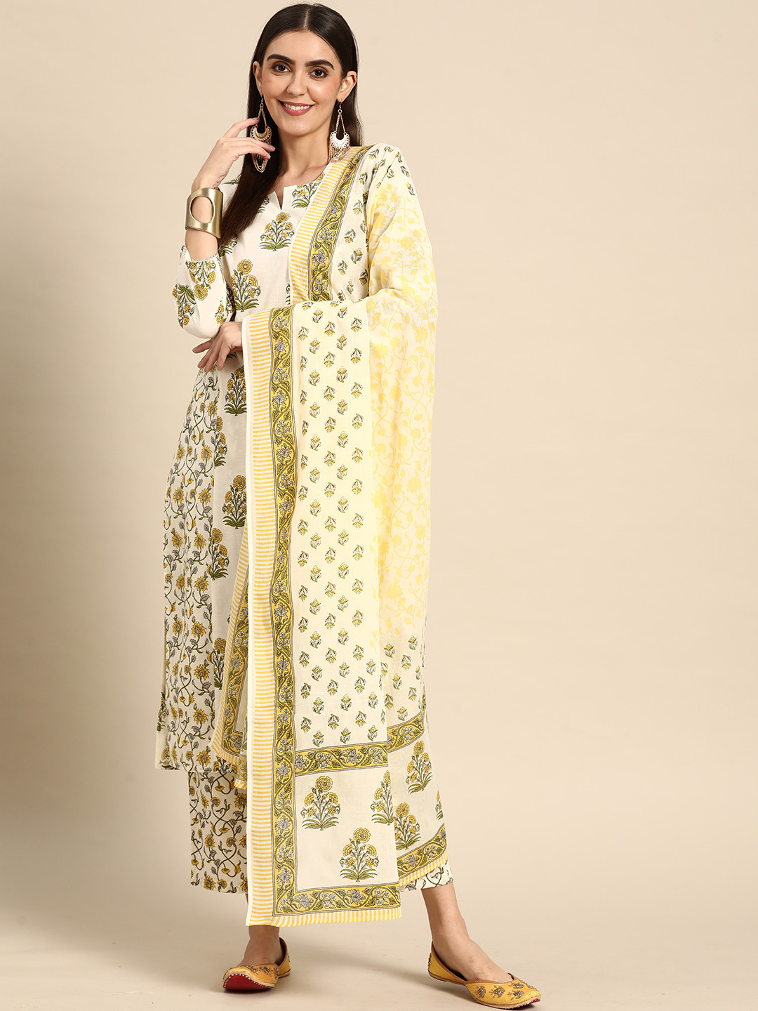 Prakrti Women Off White Pure Cotton Printed Mirror Work Kurta with Trousers & Dupatta
Prakrti Women Off White Pure Cotton Printed Mirror Work Kurta with Trousers & Dupatta