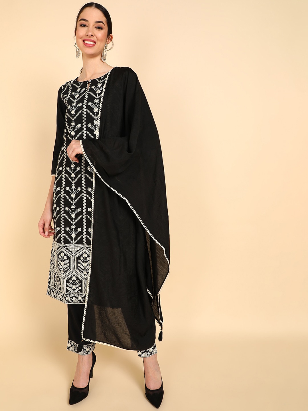 AHIKA Women Black Ethnic Motifs Embroidered Layered Kurta with Trousers & With Dupatta
AHIKA Women Black Ethnic Motifs Embroidered Layered Kurta with Trousers & With Dupatta