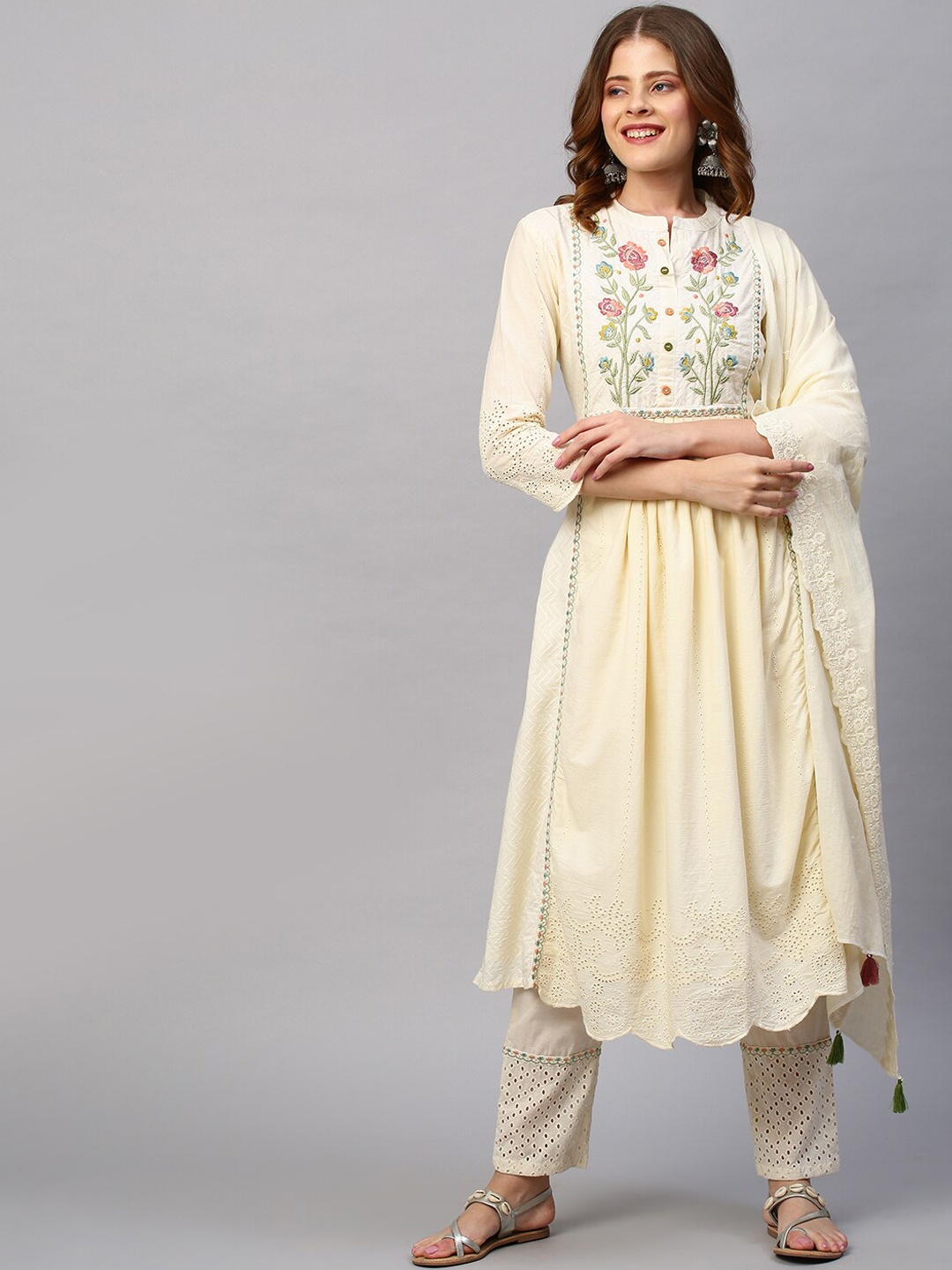 FASHOR Women Cream-Coloured Floral Embroidered Pleated Pure Cotton Kurta with Trousers
FASHOR Women Cream-Coloured Floral Embroidered Pleated Pure Cotton Kurta with Trousers