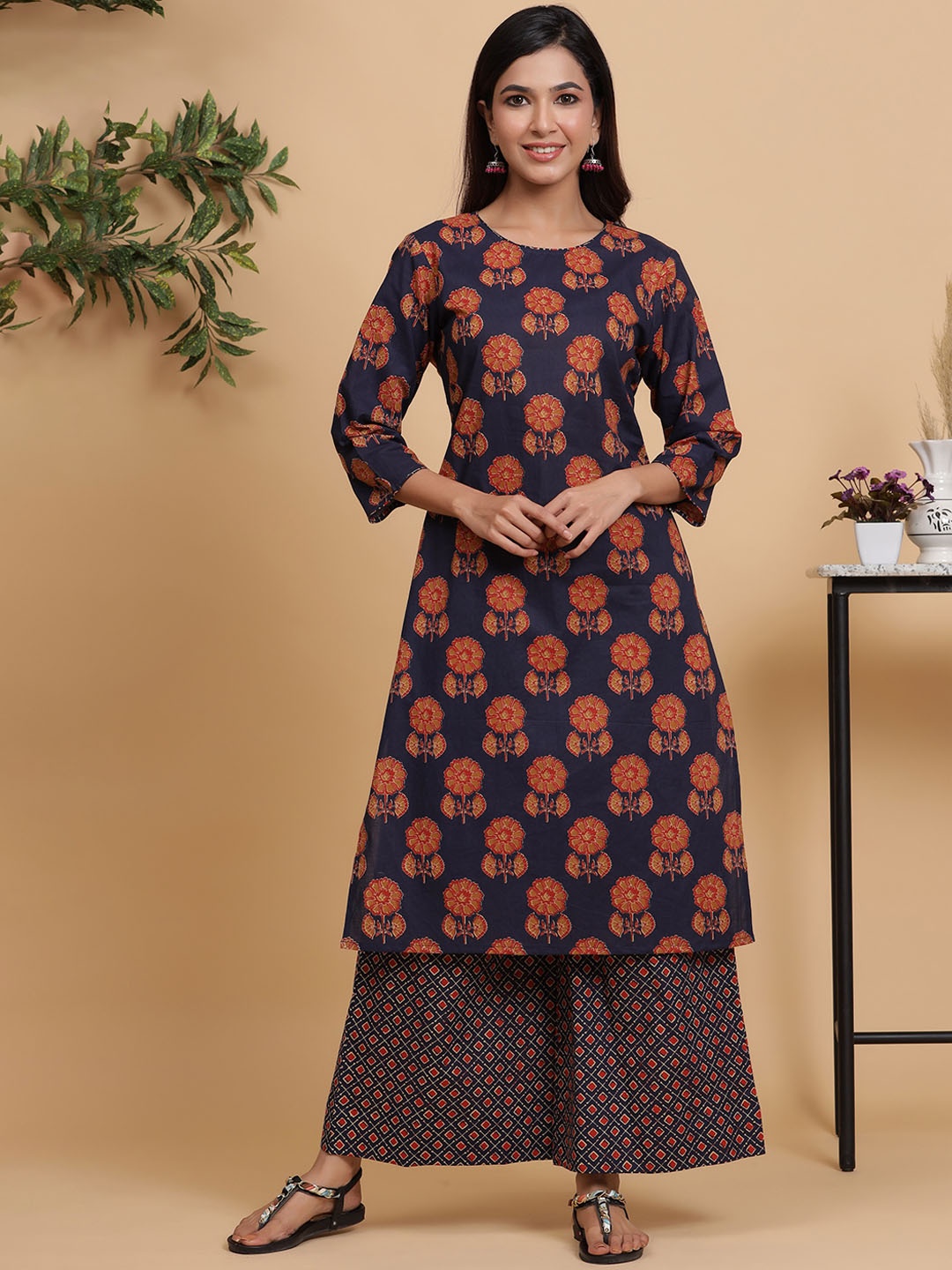 mirari Women Navy Blue & Orange Floral Printed Kurta