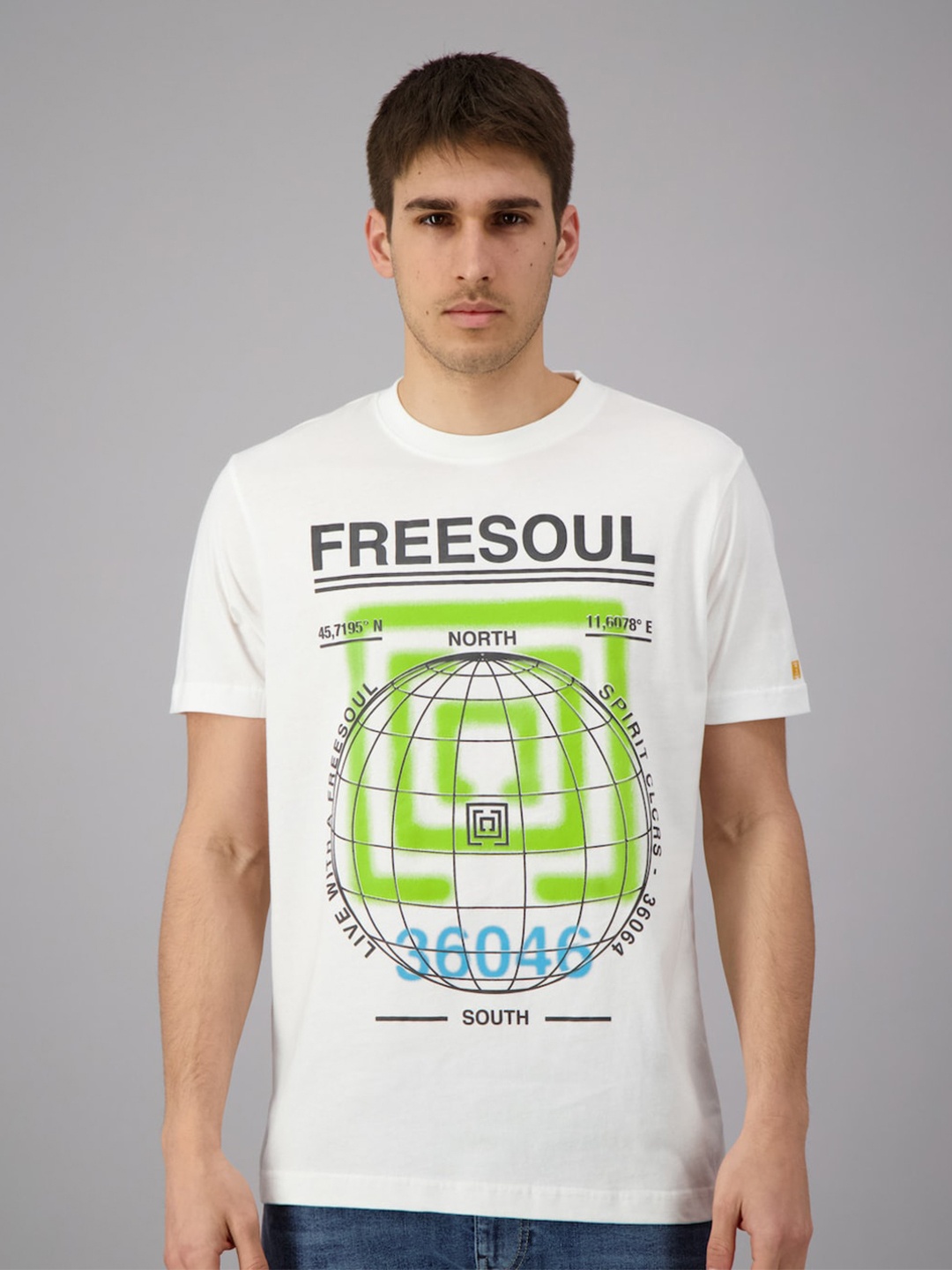 FREESOUL Men White Typography Printed Pure Cotton T-shirt