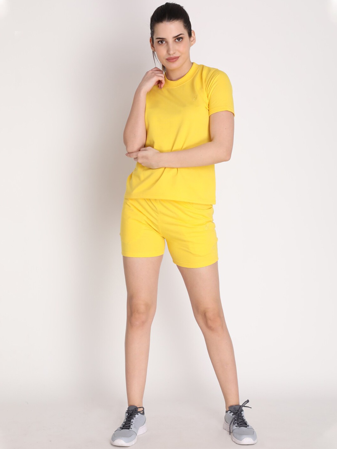 Chkokko Women Yellow Solid Cotton Co-Ords
