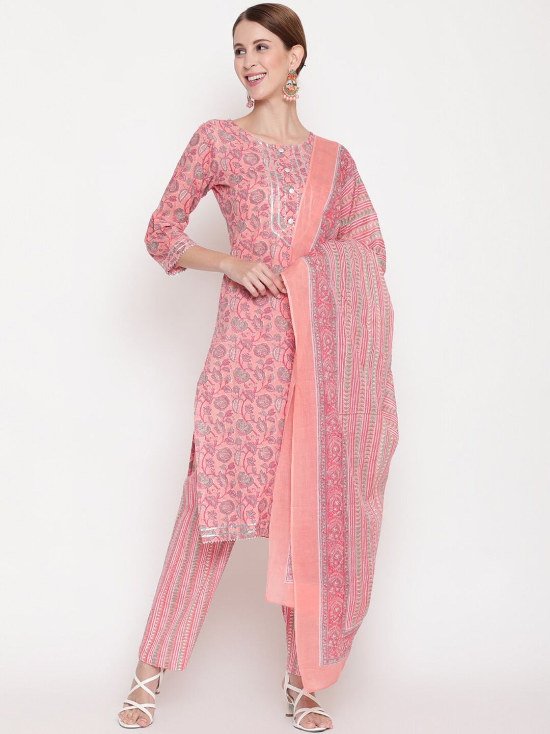 THE NKS PLUS Women Pink Floral Printed Pure Cotton Kurta with Trousers & With Dupatta
THE NKS PLUS Women Pink Floral Printed Pure Cotton Kurta with Trousers & With Dupatta