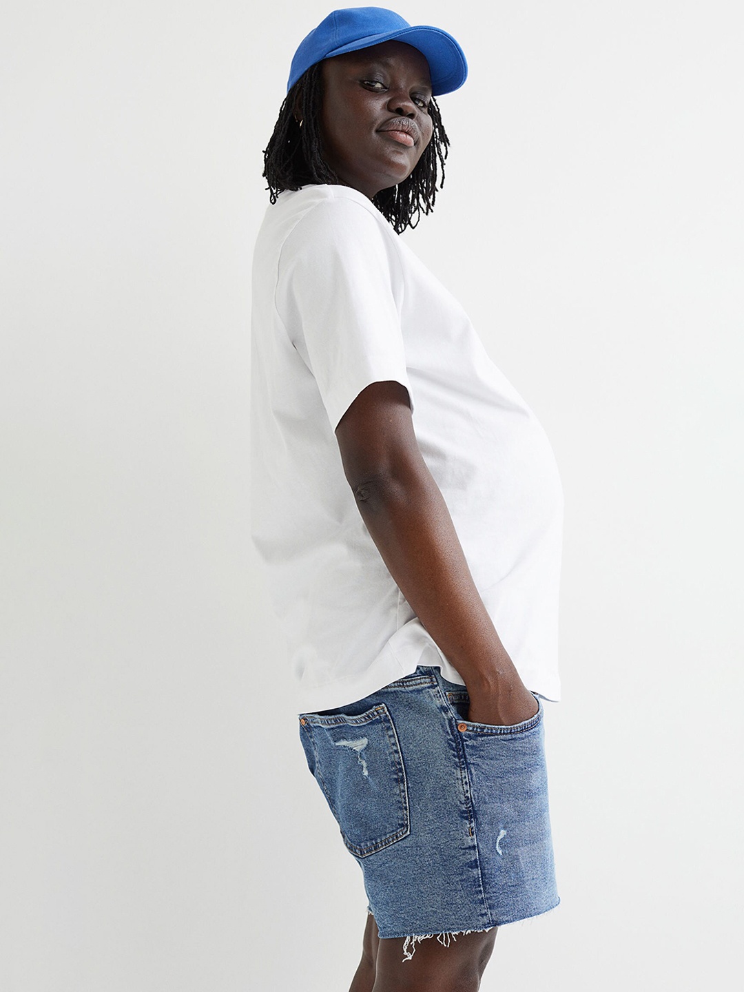 H&M Women Blue Solid Mama Denim Shorts