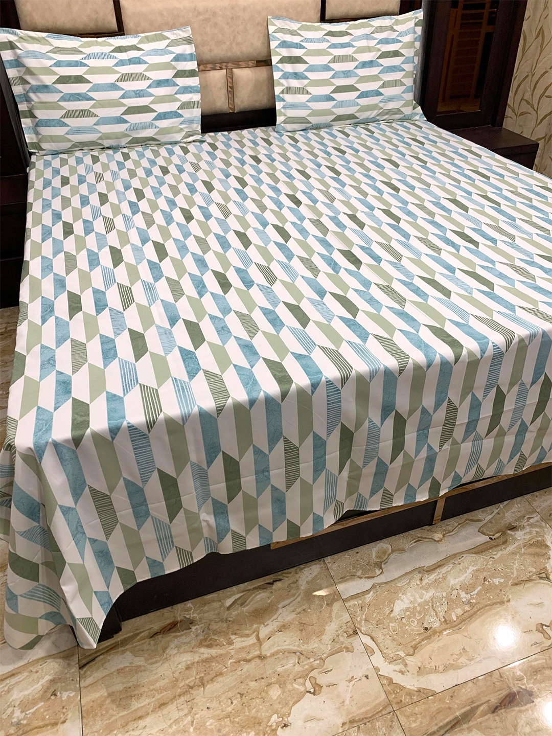 Pure Decor Green & Blue 300 TC Pure Cotton Passion Queen Bedsheet with 2 Pillow Covers
Pure Decor Green & Blue 300 TC Pure Cotton Passion Queen Bedsheet with 2 Pillow Covers