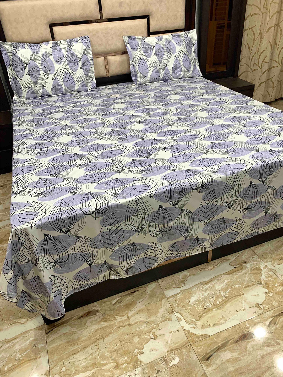 Pure Decor Purple & Green Floral 300 TC Pure Cotton Queen Bedsheet with 2 Pillow Covers
Pure Decor Purple & Green Floral 300 TC Pure Cotton Queen Bedsheet with 2 Pillow Covers