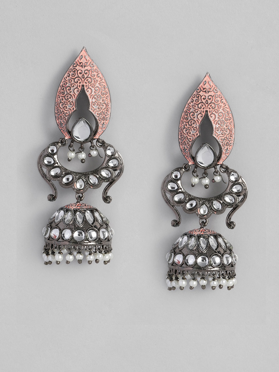 I Jewels Peach-Coloured & White Silver Plated Oxidised Kundan & Stone Studded Jhumkas
I Jewels Peach-Coloured & White Silver Plated Oxidised Kundan & Stone Studded Jhumkas