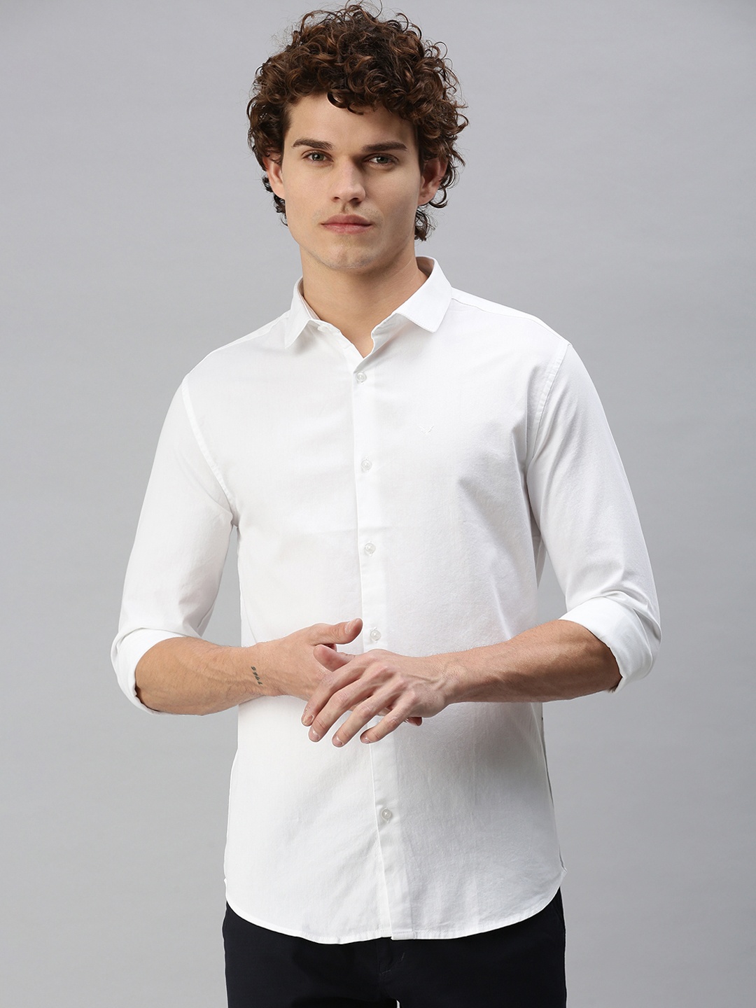SHOWOFF Men White Premium Slim Fit Casual Shirt