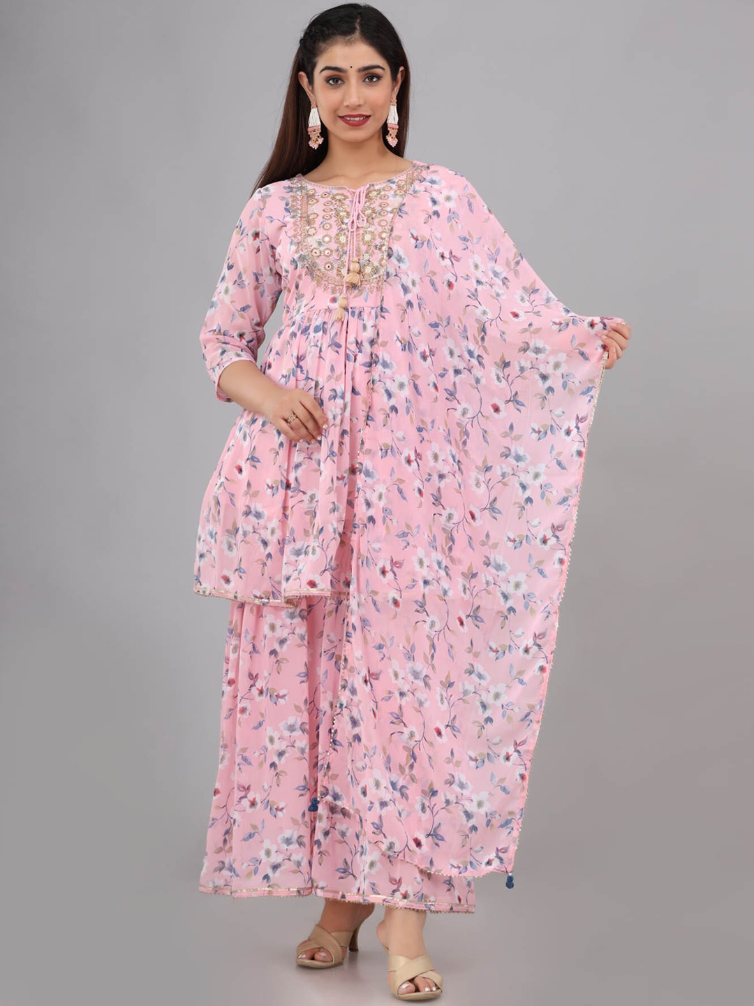 FASHION DWAR Women Pink Floral Printed Pleated Silk Georgette Kurti with Palazzos & With Dupatta
FASHION DWAR Women Pink Floral Printed Pleated Silk Georgette Kurti with Palazzos & With Dupatta