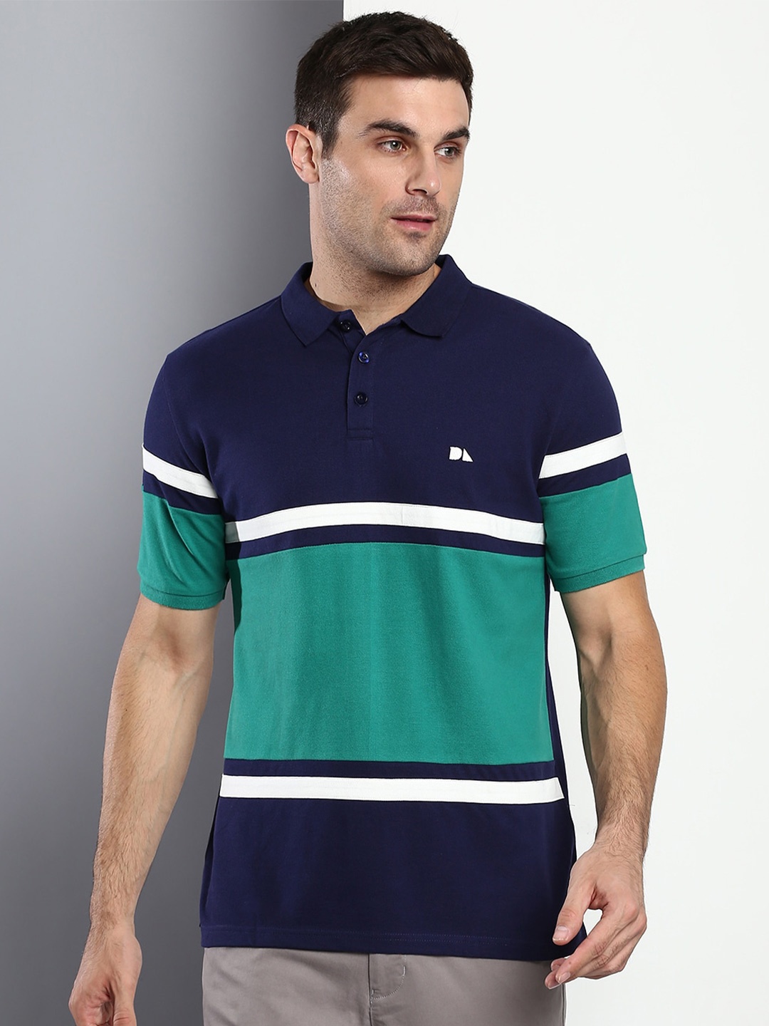 Dennis Lingo Men Navy Blue & Green Colourblocked Polo Collar Slim Fit Pure Cotton T-shirt
Dennis Lingo Men Navy Blue & Green Colourblocked Polo Collar Slim Fit Pure Cotton T-shirt