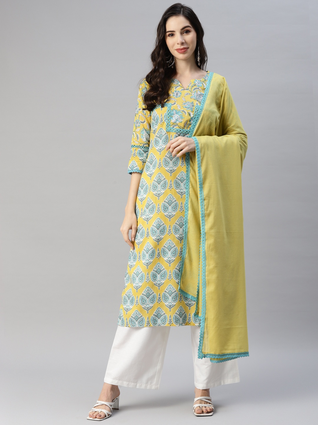 Yuris Women Lime Green Pure Cotton Floral Printed Kurta with Trousers & With Dupatta
Yuris Women Lime Green Pure Cotton Floral Printed Kurta with Trousers & With Dupatta