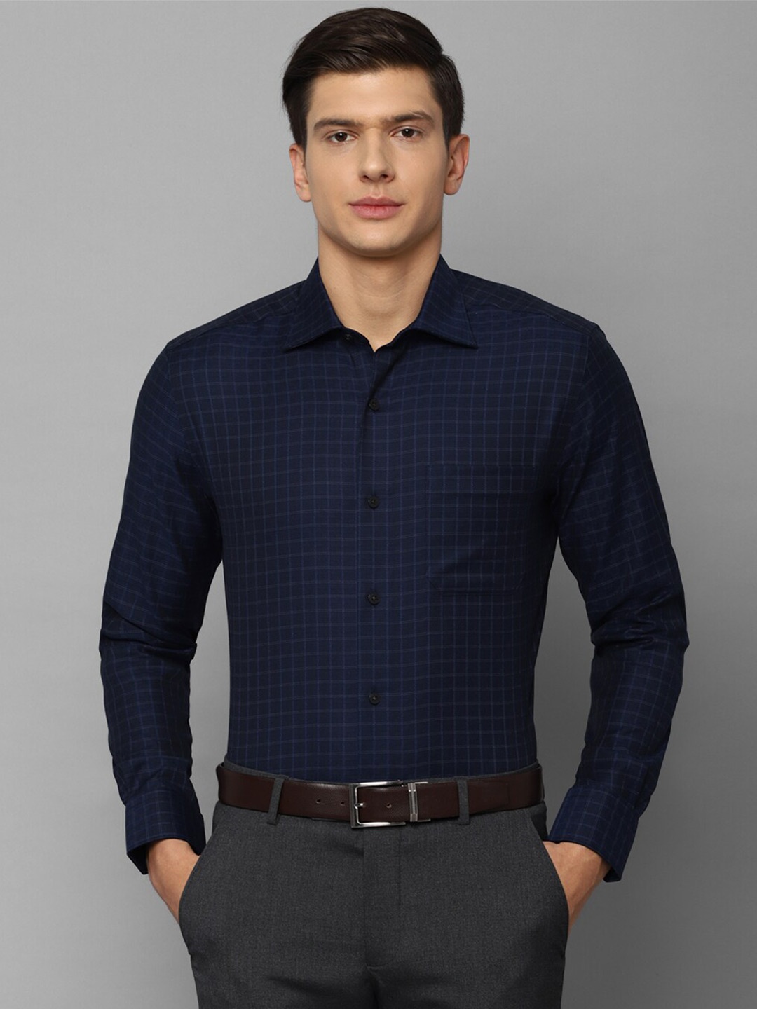 Louis Philippe Permapress Men Navy Blue Grid Tattersall Checks Checked Wrinkle Free Formal Cotton Shirt
Louis Philippe Permapress Men Navy Blue Grid Tattersall Checks Checked Wrinkle Free Formal Cotton Shirt