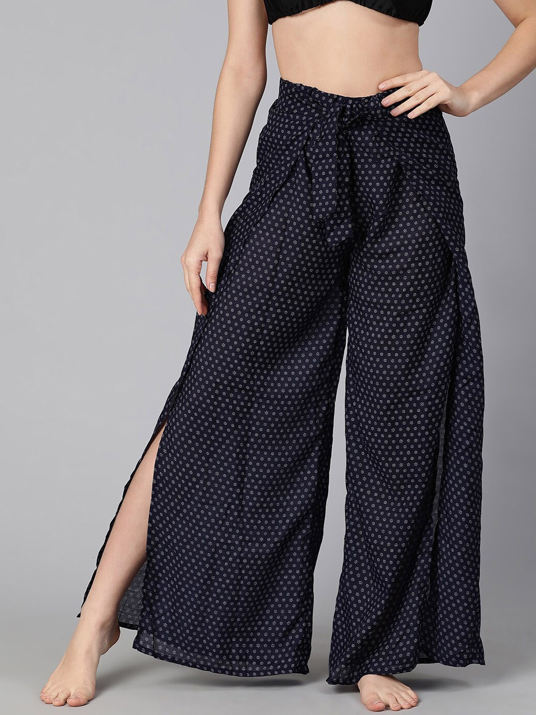Oxolloxo Women Navy Blue & White Geometric Printed Trouser Swimwear Cover up Bottom
Oxolloxo Women Navy Blue & White Geometric Printed Trouser Swimwear Cover up Bottom