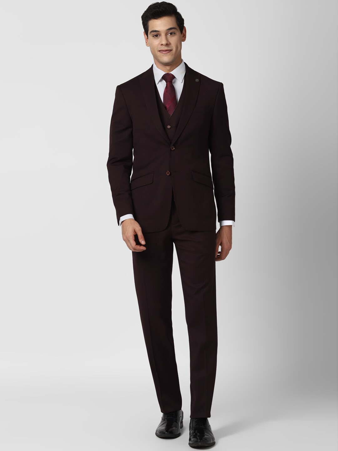 Peter England Elite Men Maroon Self-Design Single-Breasted Slim-Fit 3-Piece Formal Suit
Peter England Elite Men Maroon Self-Design Single-Breasted Slim-Fit 3-Piece Formal Suit