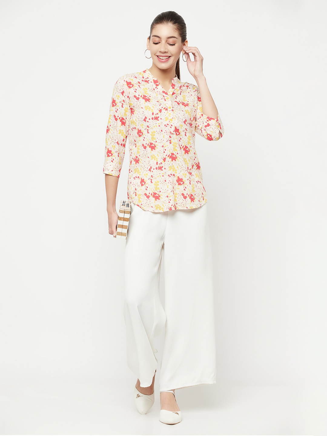 Crimsoune Club Women Multicoloured Floral Print Mandarin Collar Shirt Style Top, Multi
Crimsoune Club Women Multicoloured Floral Print Mandarin Collar Shirt Style Top, Multi