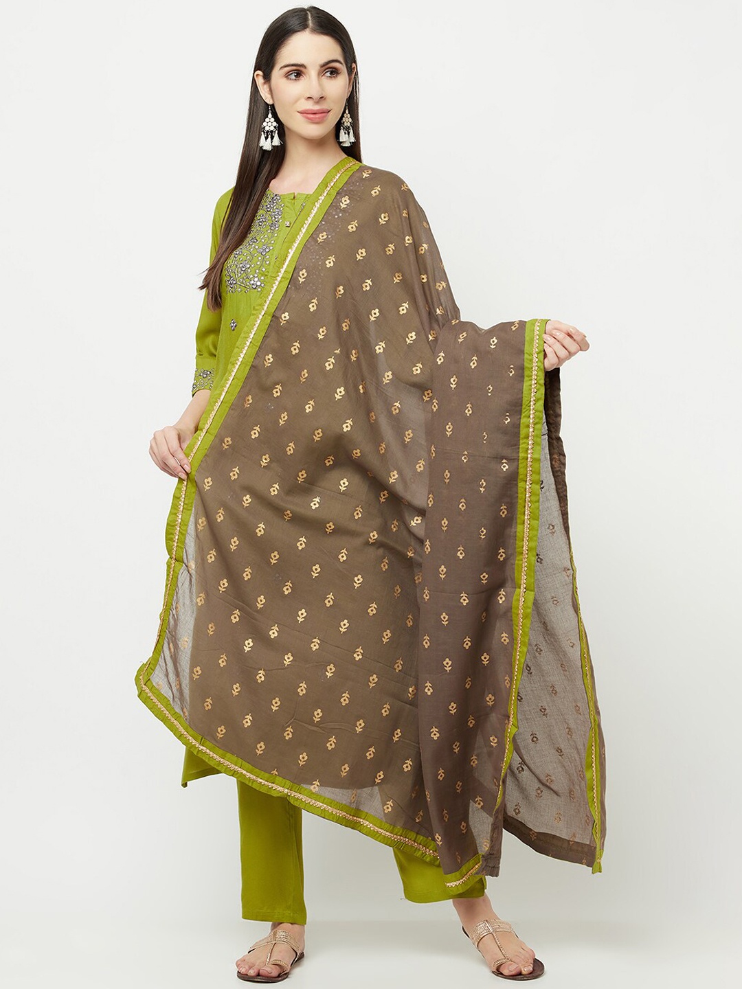 Senyora Women Olive Green Embroidered Layered Liva Kurta with Trousers & With Dupatta
Senyora Women Olive Green Embroidered Layered Liva Kurta with Trousers & With Dupatta
