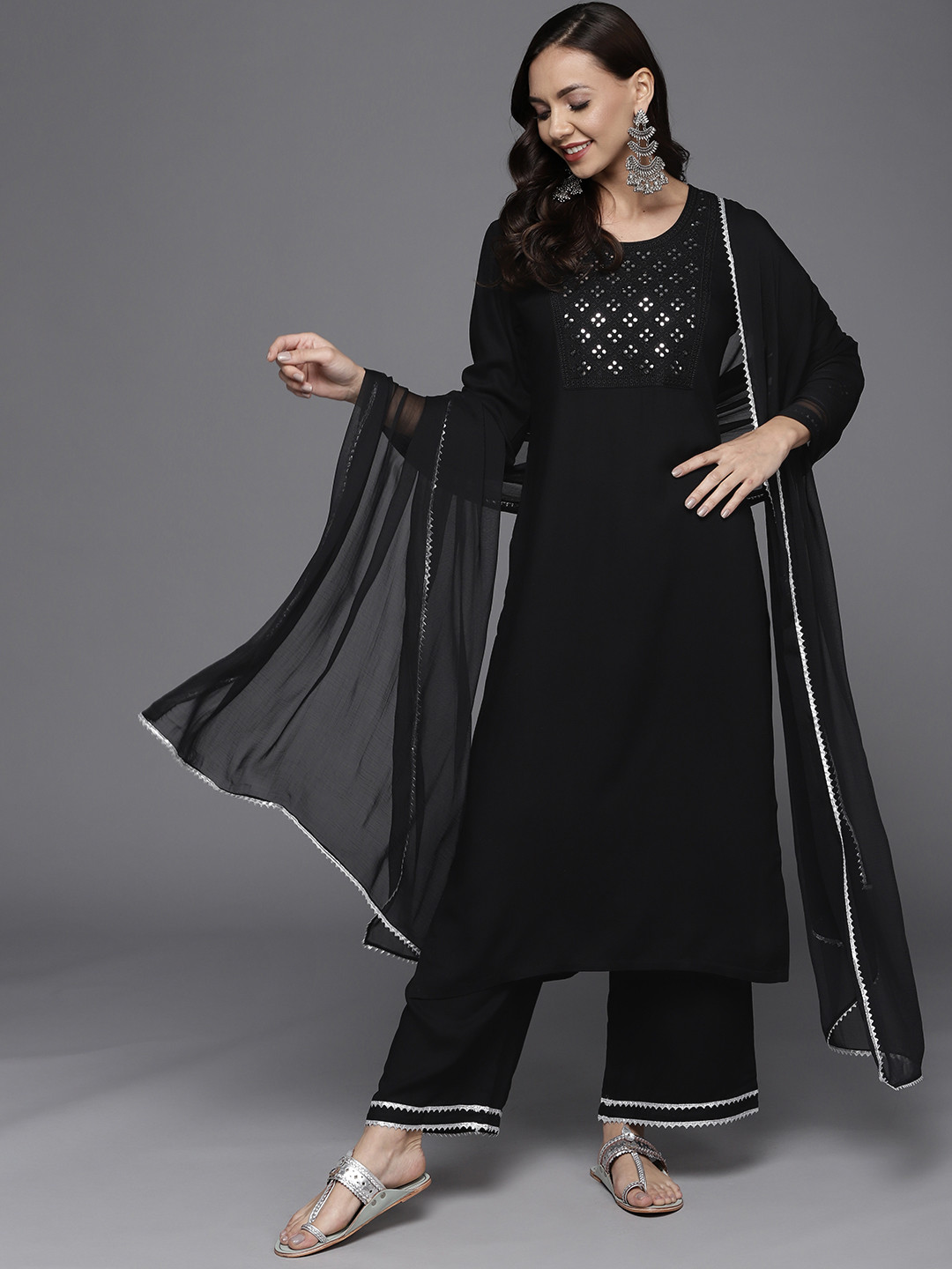 Libas Women Black Yoke Design Kurta with Palazzos & With Dupatta
Libas Women Black Yoke Design Kurta with Palazzos & With Dupatta
