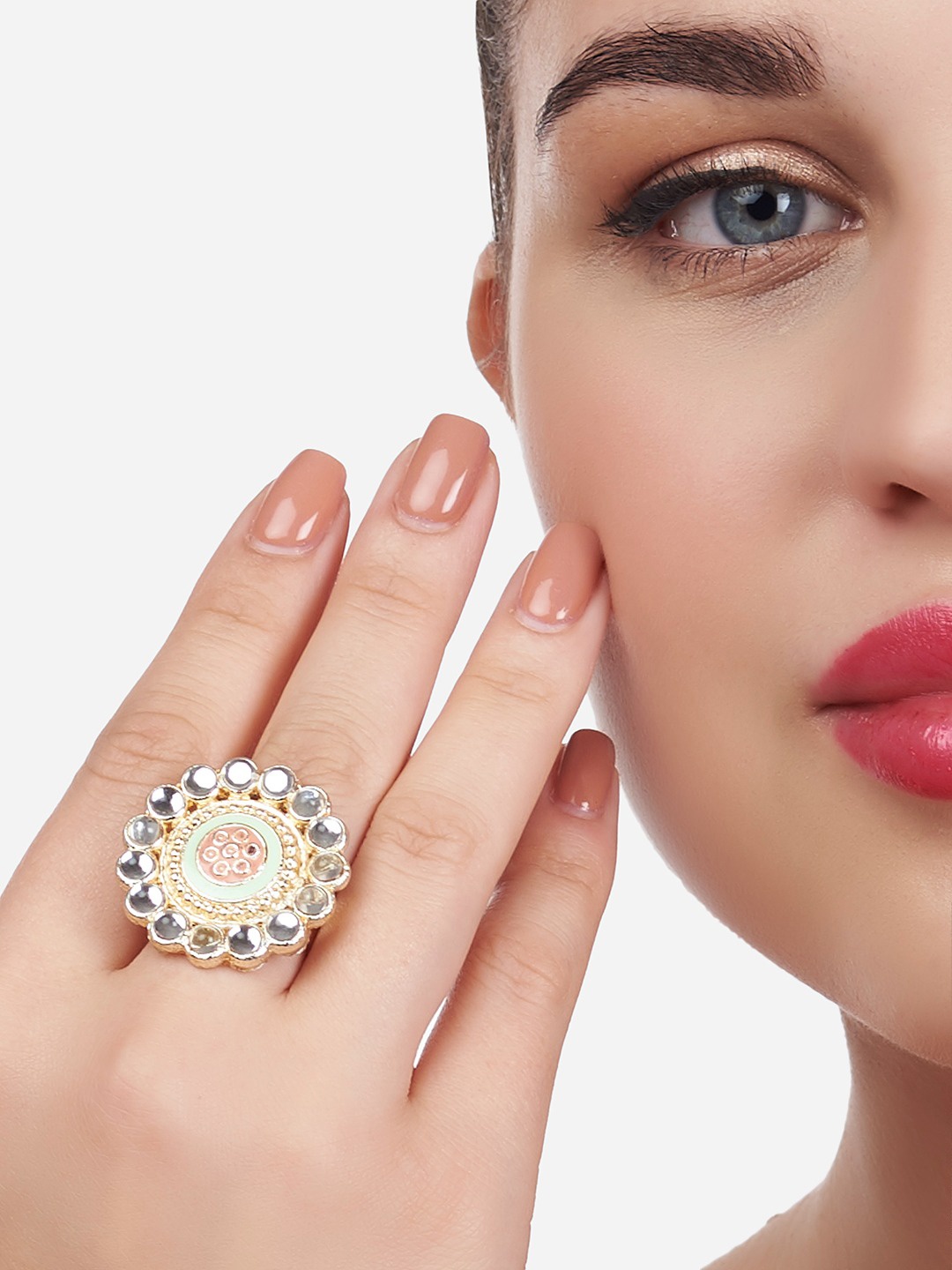 Zaveri Pearls Gold-Plated Green & Peach-Colored Kundan-Studded Meenakari Finger Ring
Zaveri Pearls Gold-Plated Green & Peach-Colored Kundan-Studded Meenakari Finger Ring