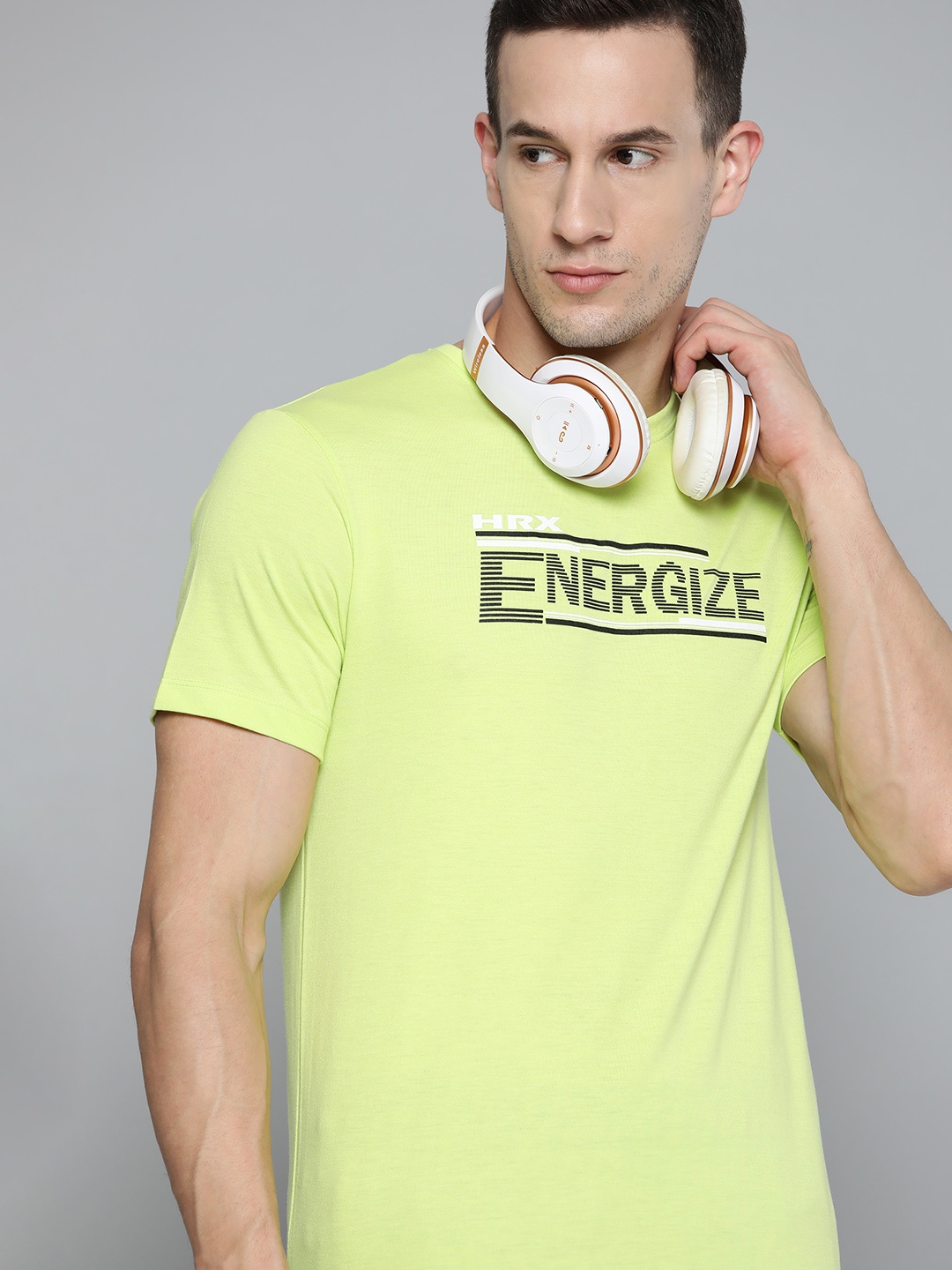 HRX By Hrithik Roshan Lifestyle Men Sulphur Spring Bio-Wash Brand carrier T-shirt, Fluorescent green
HRX By Hrithik Roshan Lifestyle Men Sulphur Spring Bio-Wash Brand carrier T-shirt, Fluorescent green
