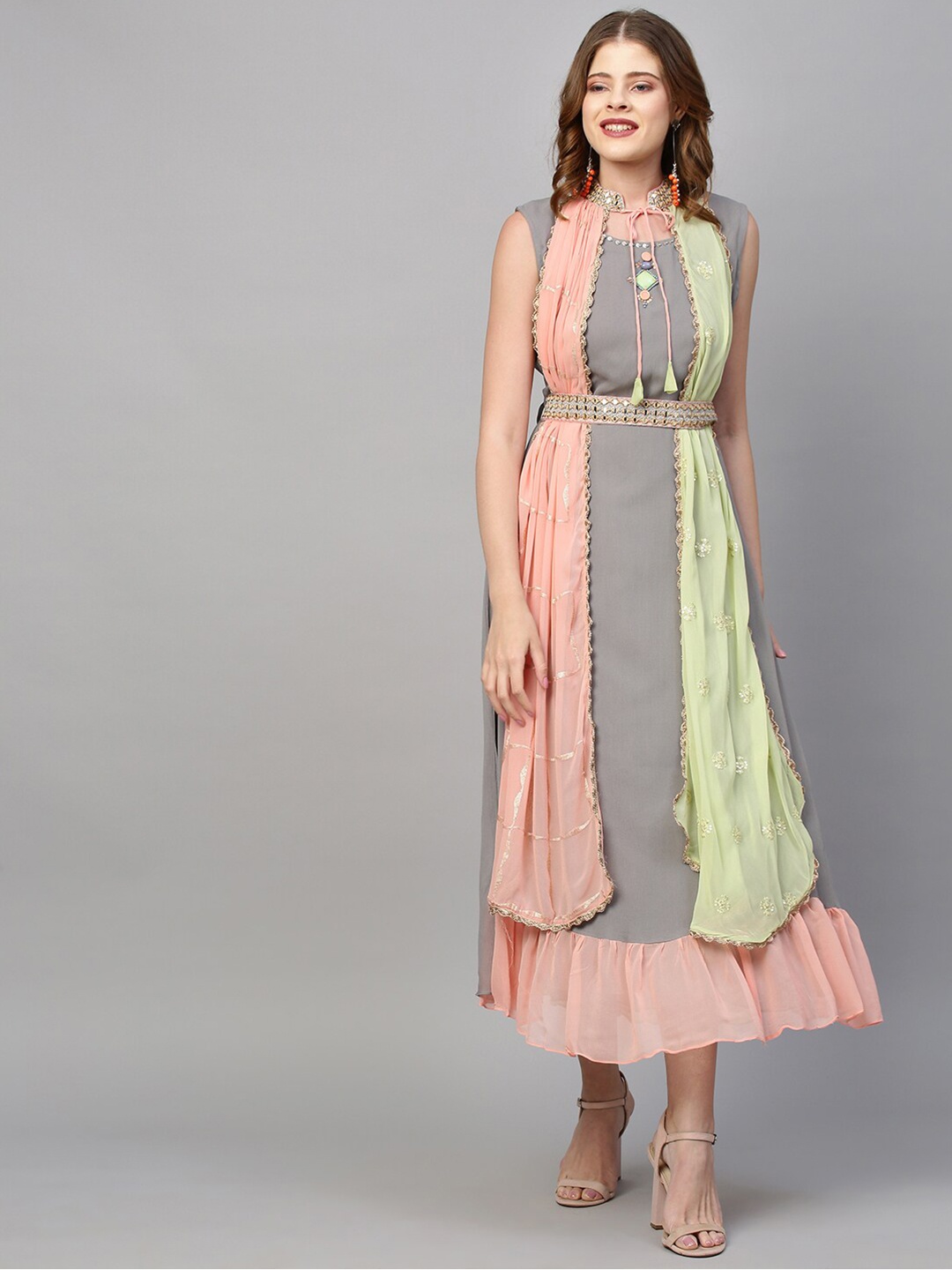 FASHOR Grey & Pink Colourblocked Tie-Up Neck Layered Georgette Maxi Dress With Cape & Belt
FASHOR Grey & Pink Colourblocked Tie-Up Neck Layered Georgette Maxi Dress With Cape & Belt