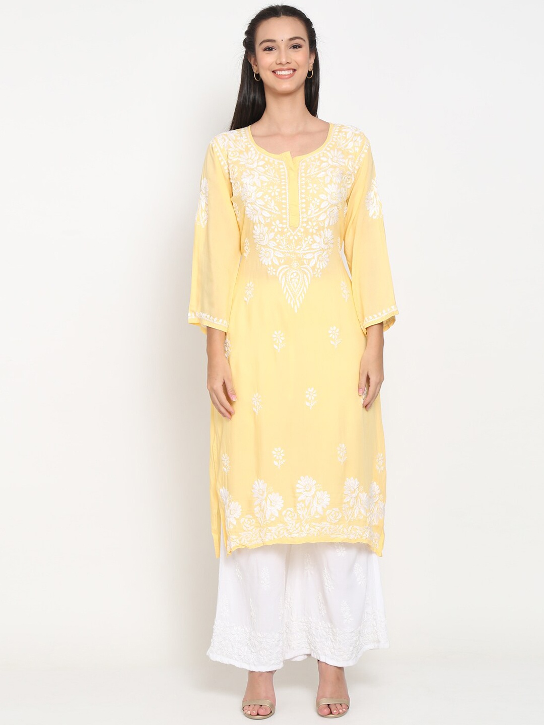 PARAMOUNT CHIKAN Women Yellow & White Ethnic Motifs Embroidered Flared Sleeves Chikankari Pastels Kurta
PARAMOUNT CHIKAN Women Yellow & White Ethnic Motifs Embroidered Flared Sleeves Chikankari Pastels Kurta