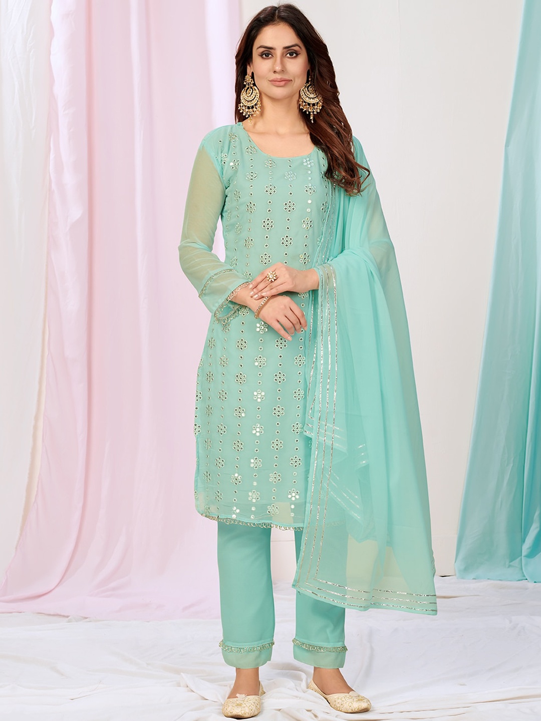 WHITE FIRE Women Green foil mirror work Sequinned Kurta with Churidar & With Dupatta
WHITE FIRE Women Green foil mirror work Sequinned Kurta with Churidar & With Dupatta