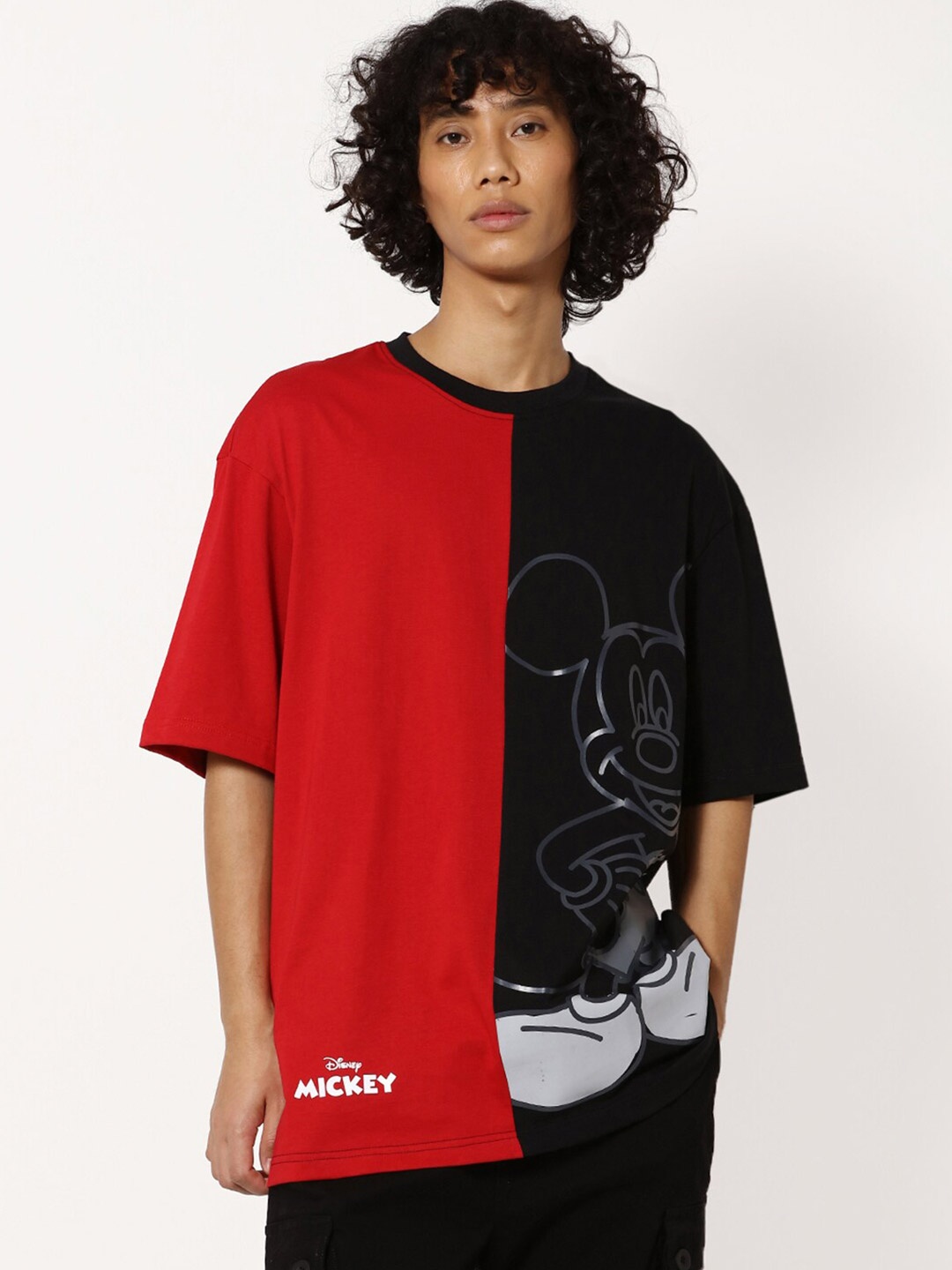 Bewakoof Men Red and Black Colourblocked Half & Half Round Neck Half Sleeve Loose T-Shirt
Bewakoof Men Red and Black Colourblocked Half & Half Round Neck Half Sleeve Loose T-Shirt
