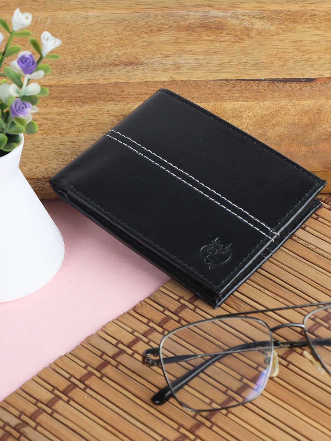 ZEVORA Women Black Leather Two Fold Wallet