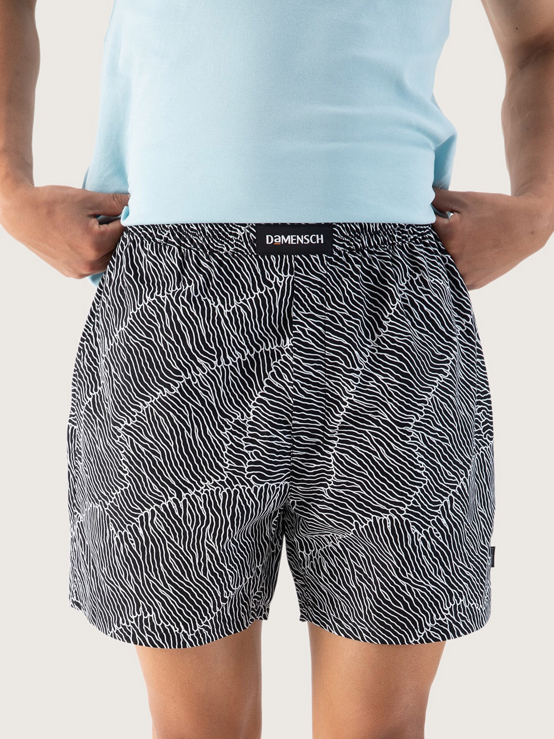 DAMENSCH Men Printed Ultra-Light Cotton Regular Fit Boxer Shorts DAM-PRIN-LBX-THL, Black
DAMENSCH Men Printed Ultra-Light Cotton Regular Fit Boxer Shorts DAM-PRIN-LBX-THL, Black
