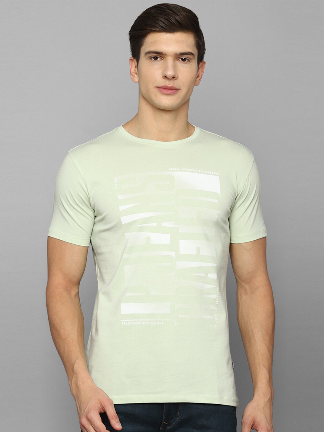 Louis Philippe Jeans Men Green Typography Printed Slim Fit T-shirt