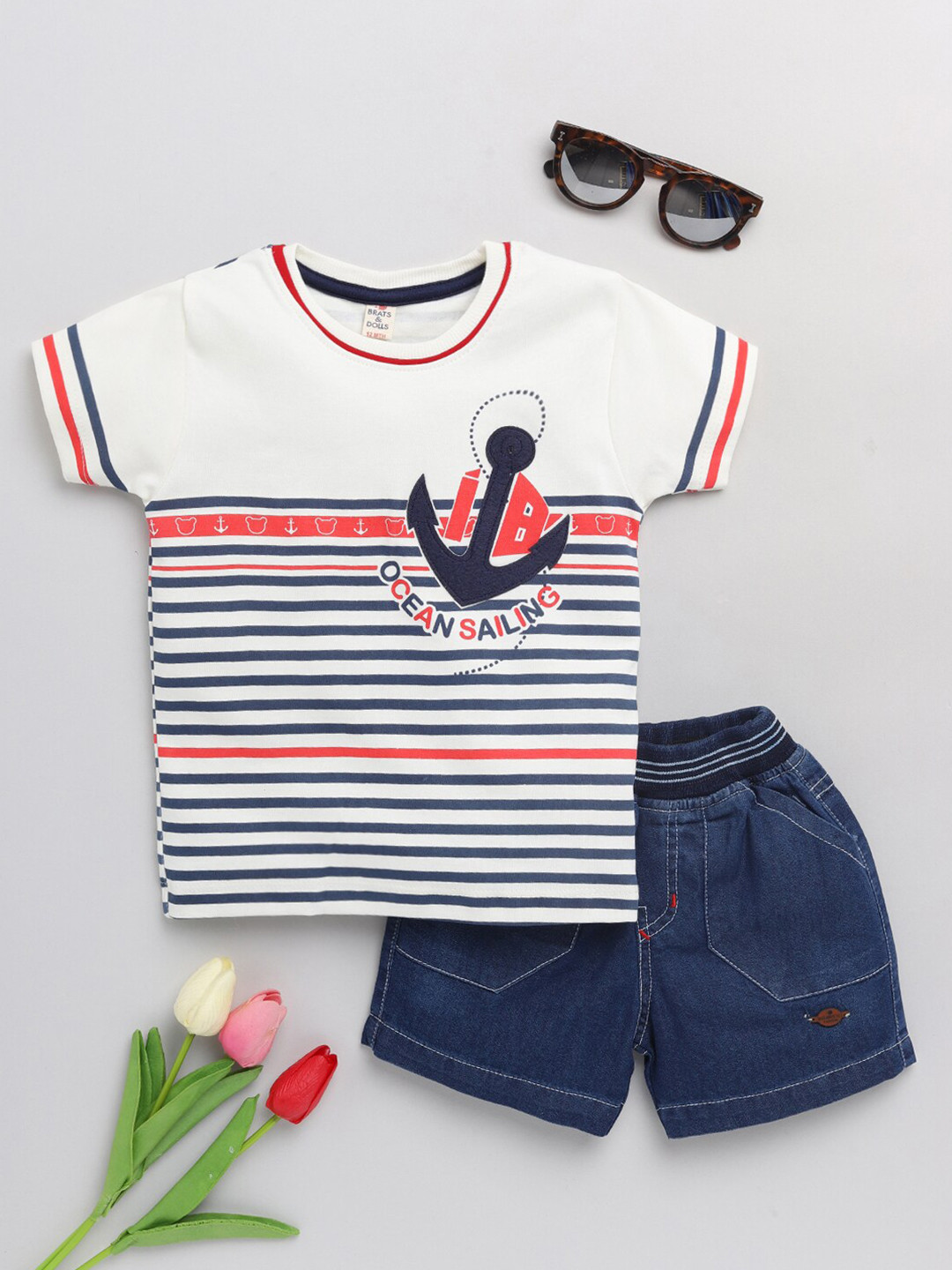 BRATS AND DOLLS Boys White & Navy Blue Striped T-shirt with Trousers
BRATS AND DOLLS Boys White & Navy Blue Striped T-shirt with Trousers