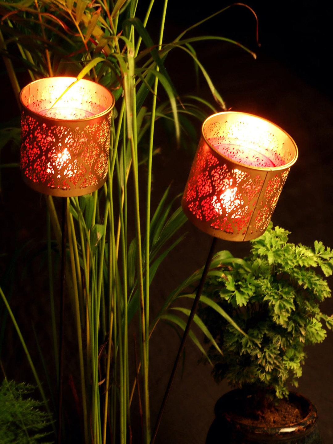 nakshikathaa Set Of 2 Gold-Toned & Red Gandhara Votive with Garden Stick and Tea Light holder
nakshikathaa Set Of 2 Gold-Toned & Red Gandhara Votive with Garden Stick and Tea Light holder