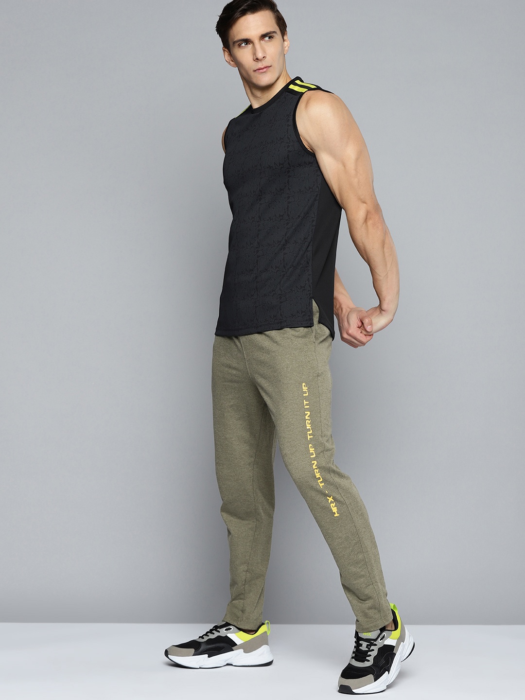HRX By Hrithik Roshan Training Men Wintermoss Mel Antimicrobial Melange Track Pants, Olive
HRX By Hrithik Roshan Training Men Wintermoss Mel Antimicrobial Melange Track Pants, Olive