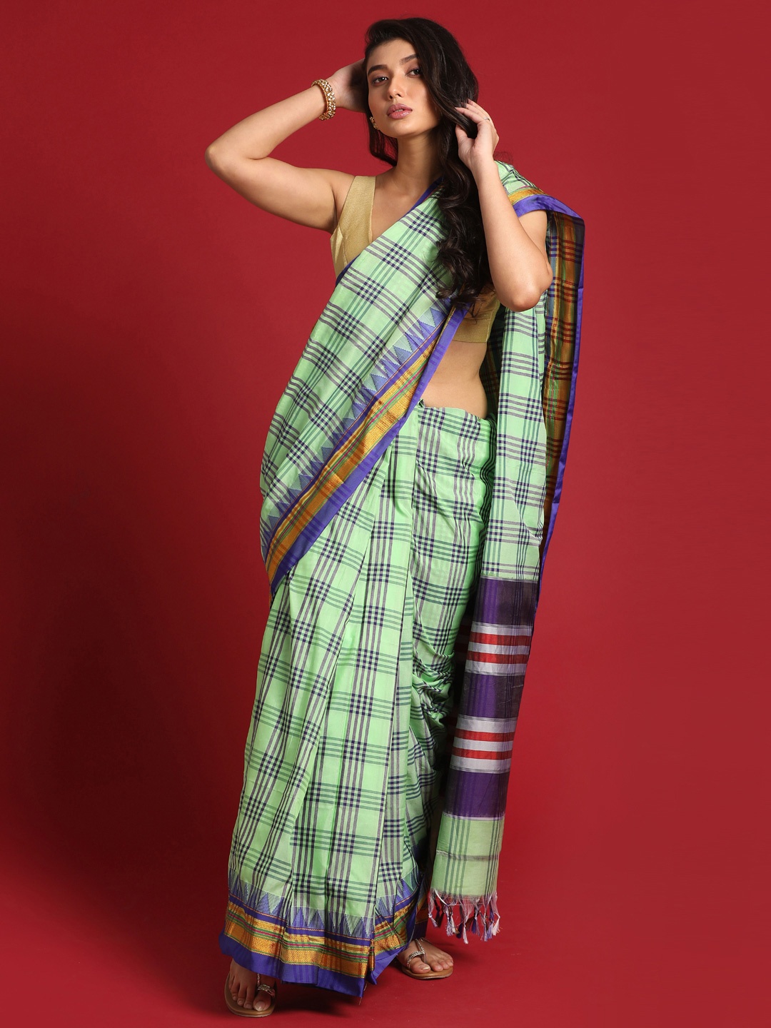 Indethnic Green & Blue Checked Venkatgiri Saree
