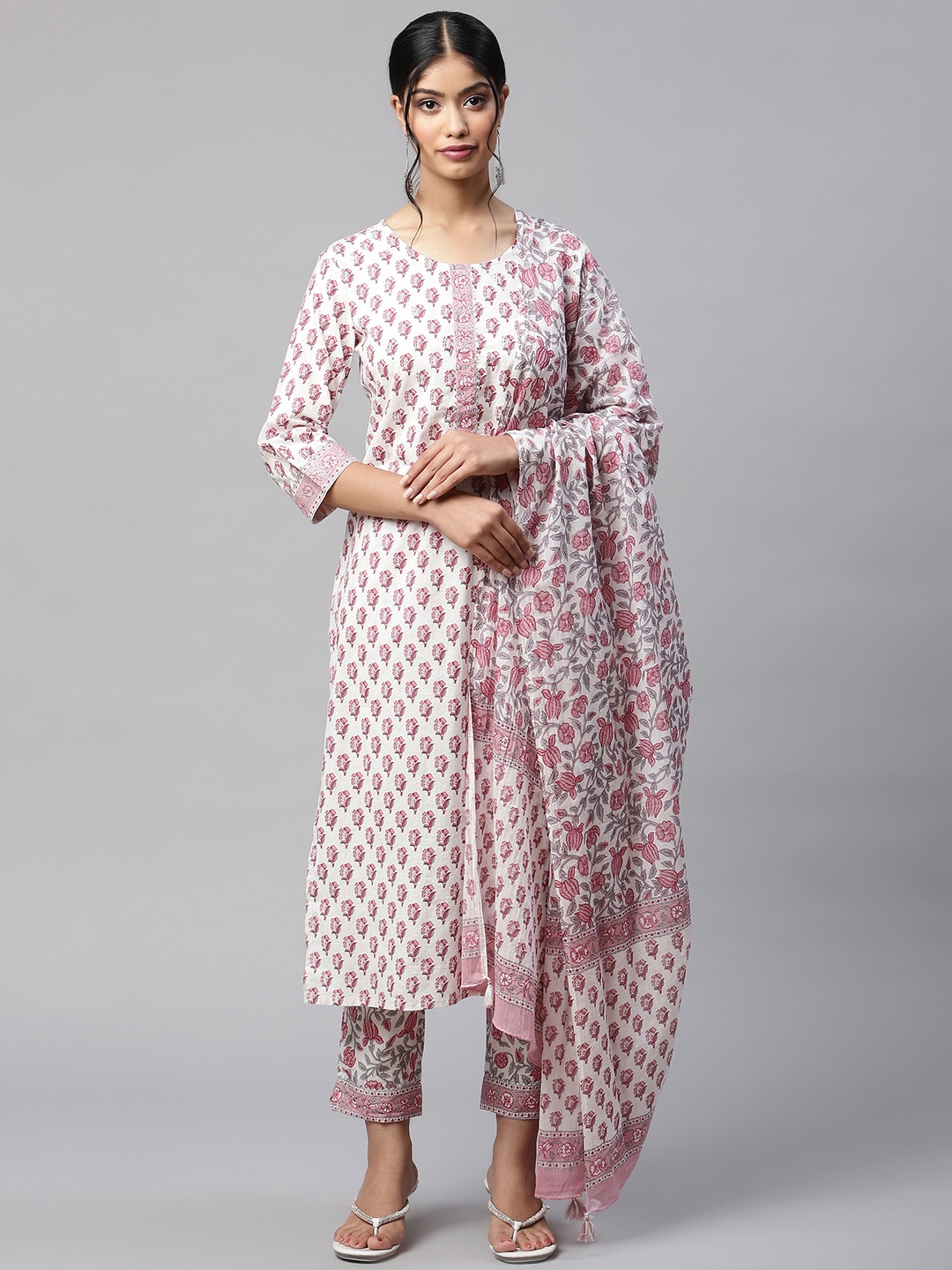 Readiprint Fashions Women White Floral Sequinned Cotton Kurta with Palazzos & Dupatta
Readiprint Fashions Women White Floral Sequinned Cotton Kurta with Palazzos & Dupatta