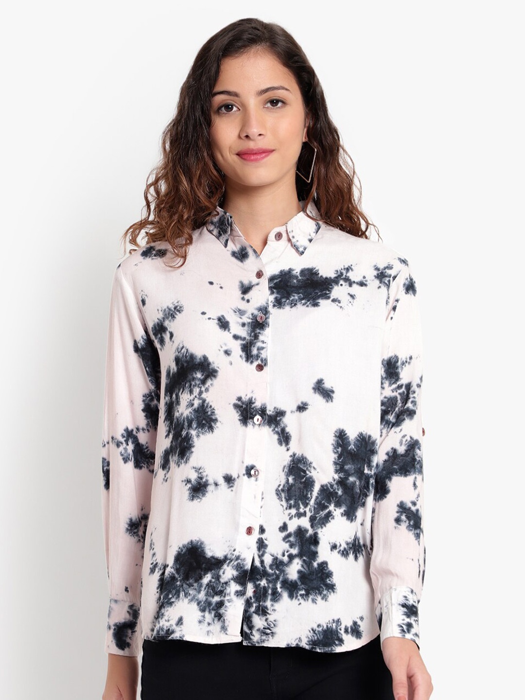 Indietoga Women Off-White & Charcoal Grey Classic Tie & Dye Printed High-Low Casual Shirt
Indietoga Women Off-White & Charcoal Grey Classic Tie & Dye Printed High-Low Casual Shirt