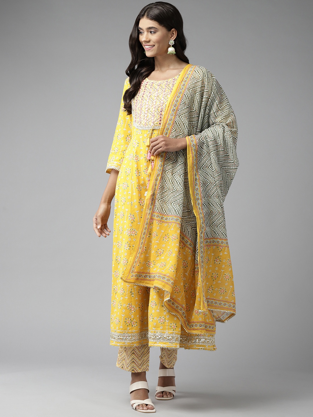 Yufta Women Yellow Ethnic Motifs Embroidered Layered Mirror Work Pure Cotton Kurta with Trousers & With
Yufta Women Yellow Ethnic Motifs Embroidered Layered Mirror Work Pure Cotton Kurta with Trousers & With
