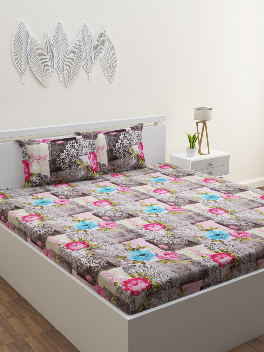 HOME AFFAIRS Grey & Pink Floral 250 TC King Pure Cotton Bedsheet with 2 Pillow Covers
HOME AFFAIRS Grey & Pink Floral 250 TC King Pure Cotton Bedsheet with 2 Pillow Covers