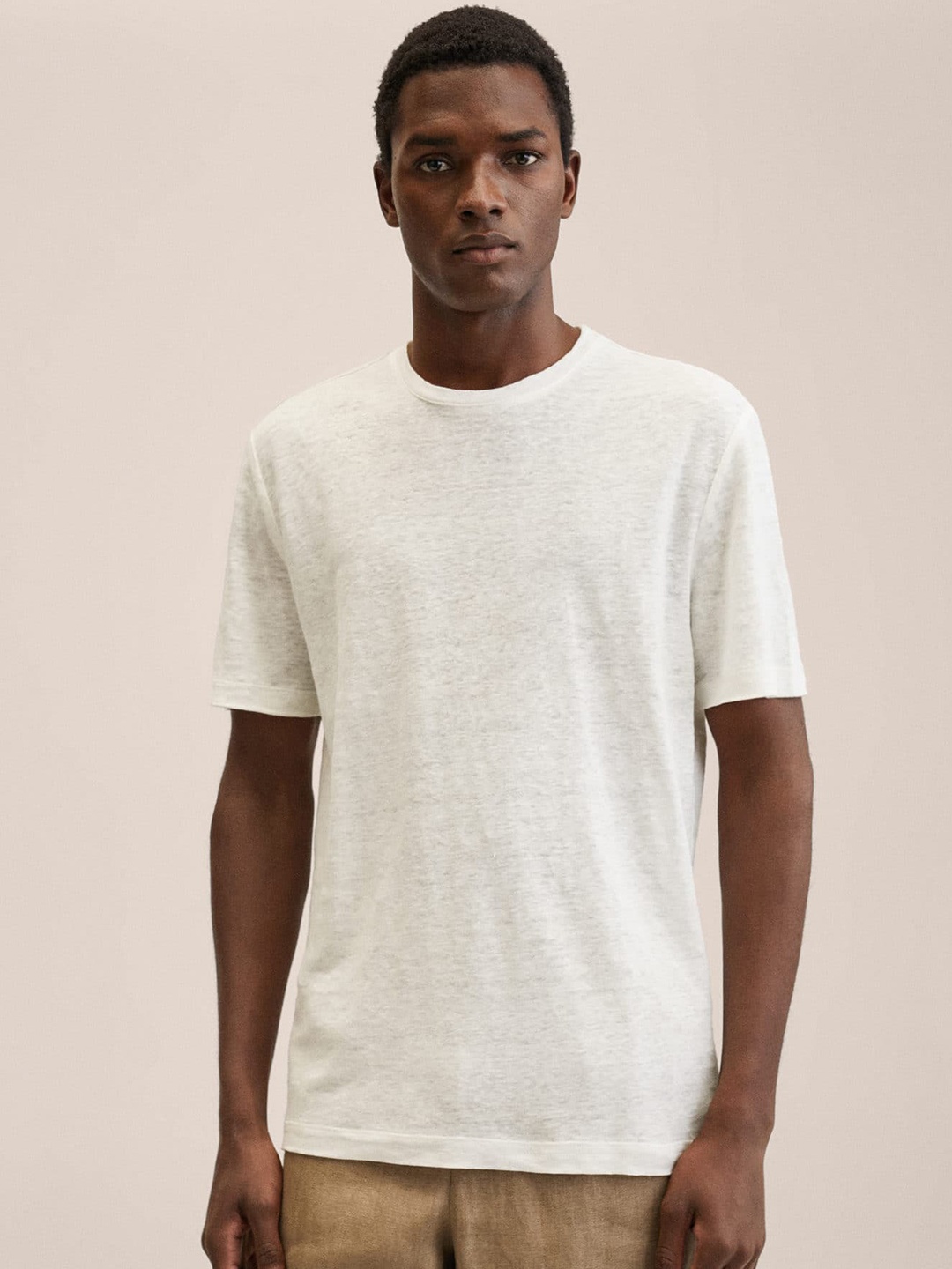 MANGO MAN White Pure Linen Solid T-shirt