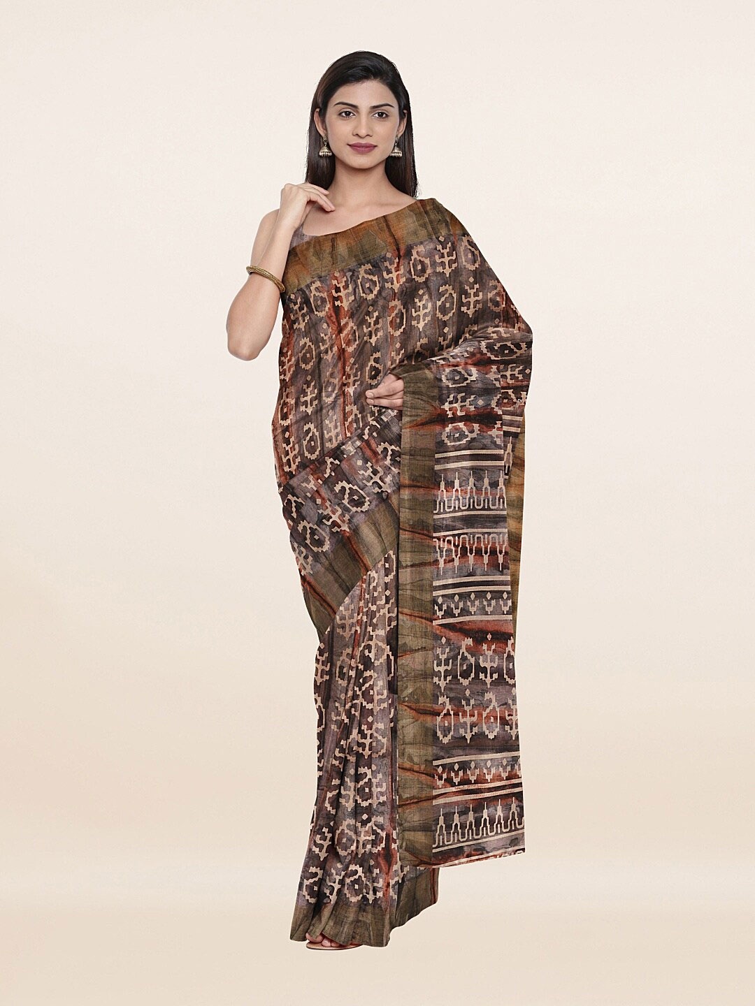 Pothys Grey & White Ethnic Motifs Saree