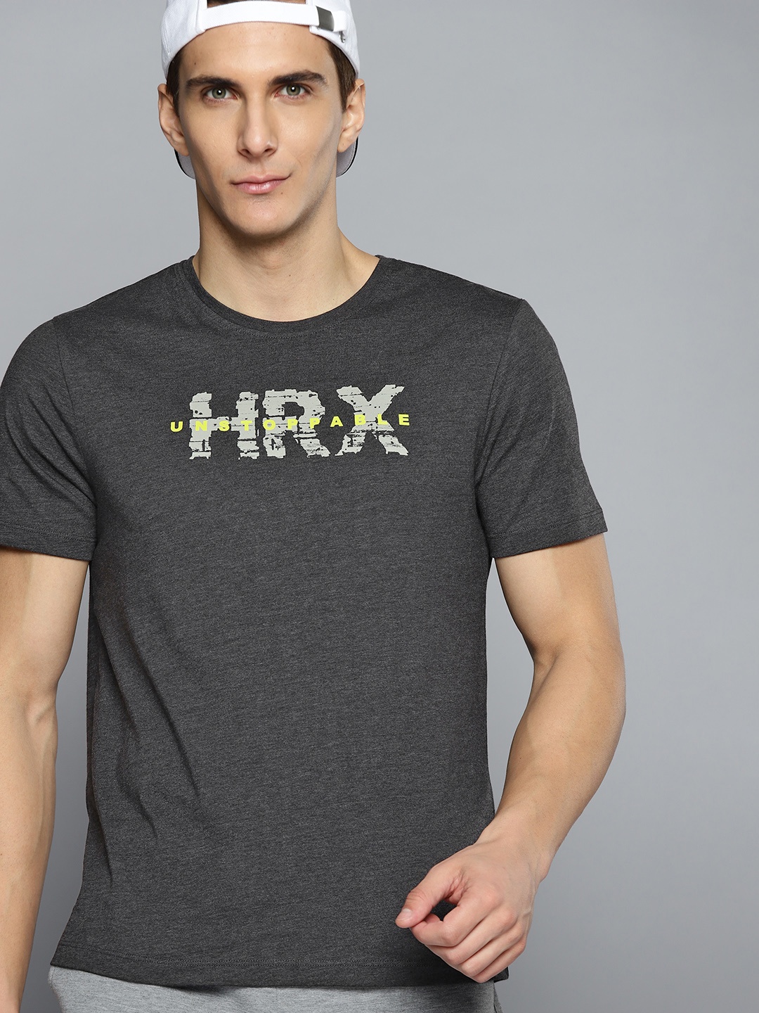 HRX By Hrithik Roshan Lifestyle Men Black Mel Bio-Wash Brand Carrier Tshirts, Charcoal
HRX By Hrithik Roshan Lifestyle Men Black Mel Bio-Wash Brand Carrier Tshirts, Charcoal