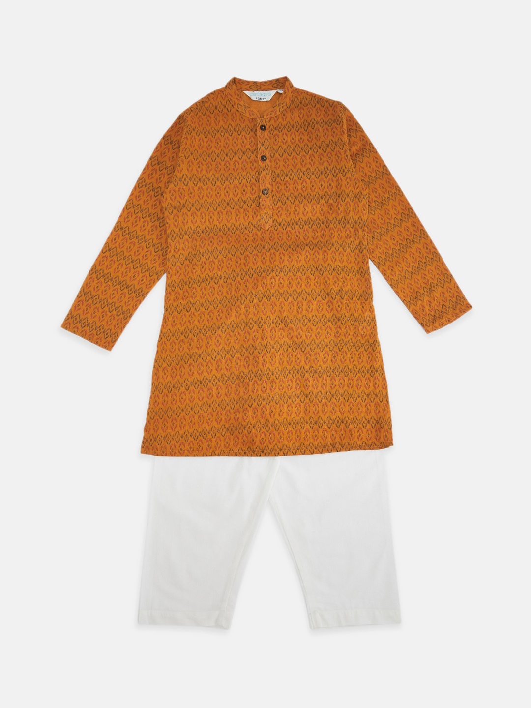 indus route by Pantaloons Boys Mustard Yellow & Pink Print Pure Cotton Kurta with Pyjamas
indus route by Pantaloons Boys Mustard Yellow & Pink Print Pure Cotton Kurta with Pyjamas