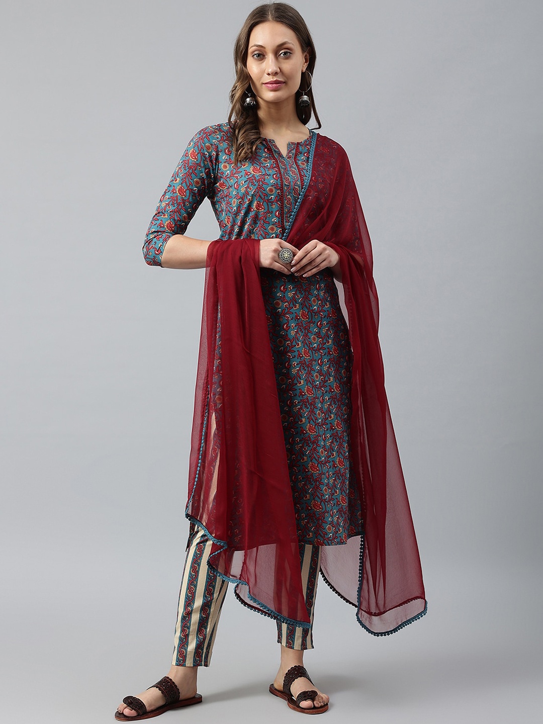 SIAH Women Blue Ethnic Motifs Printed Panelled Pure Cotton Kurta with Trousers & With Dupatta
SIAH Women Blue Ethnic Motifs Printed Panelled Pure Cotton Kurta with Trousers & With Dupatta