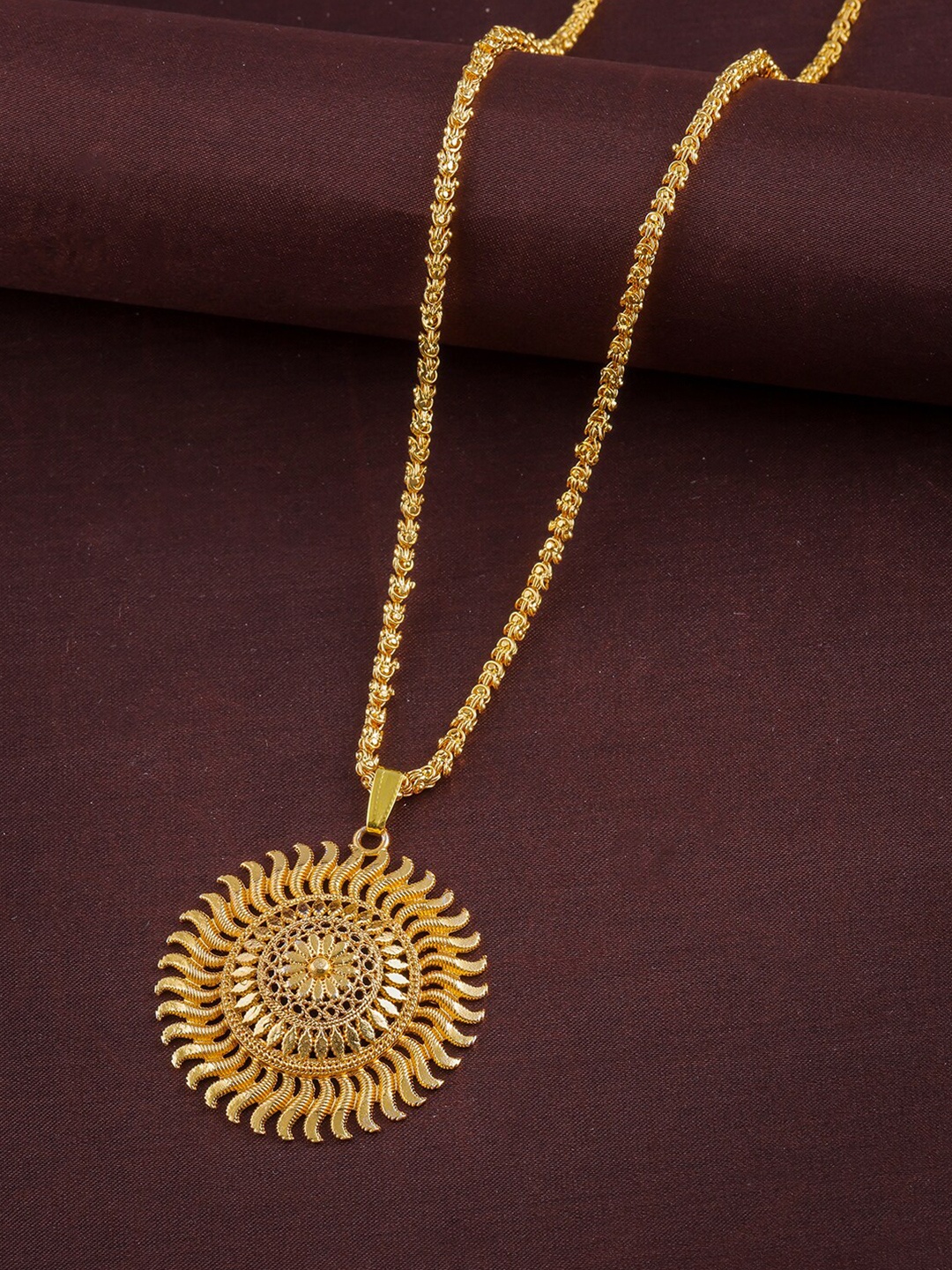 Brandsoon Men Gold-Plated Antique Sun Pedant Chain