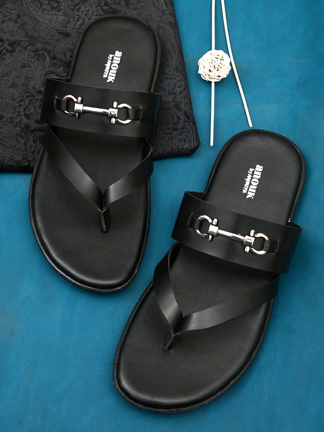 Anouk Men Black Ethnic Comfort Sandals