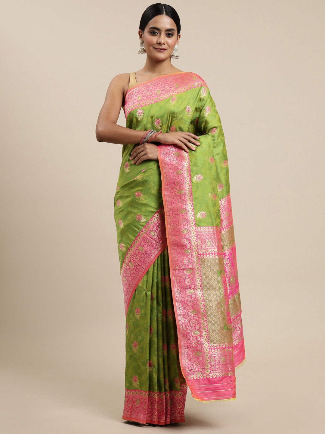 Royal Rajgharana Saree Green & Golden Ethnic Motifs Silk Blend Banarasi Sarees 
Royal Rajgharana Saree Green & Golden Ethnic Motifs Silk Blend Banarasi Sarees