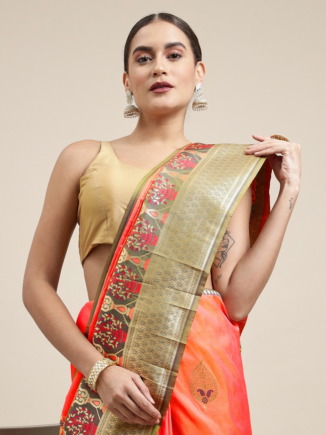 Royal Rajgharana Saree Coral Orange Woven Design Silk Blend Banarasi Saree with Blouse
Royal Rajgharana Saree Coral Orange Woven Design Silk Blend Banarasi Saree with Blouse
