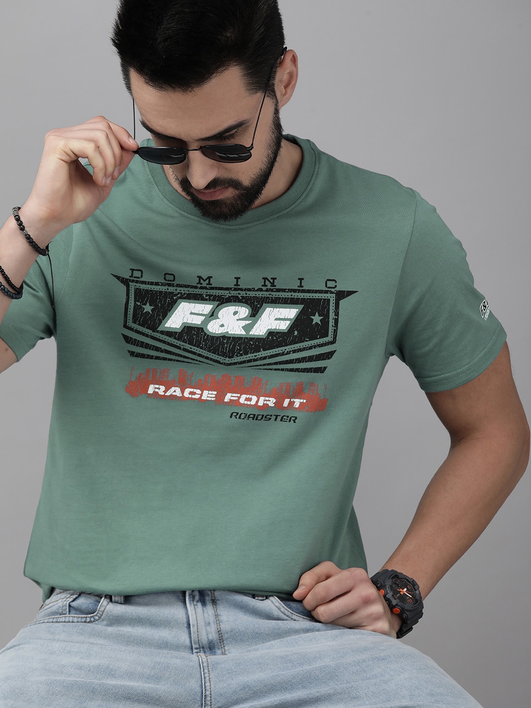 Roadster Fast and Furious Men Green Graphic Printed Slim Fit Pure Cotton Casual T-shirt
Roadster Fast and Furious Men Green Graphic Printed Slim Fit Pure Cotton Casual T-shirt