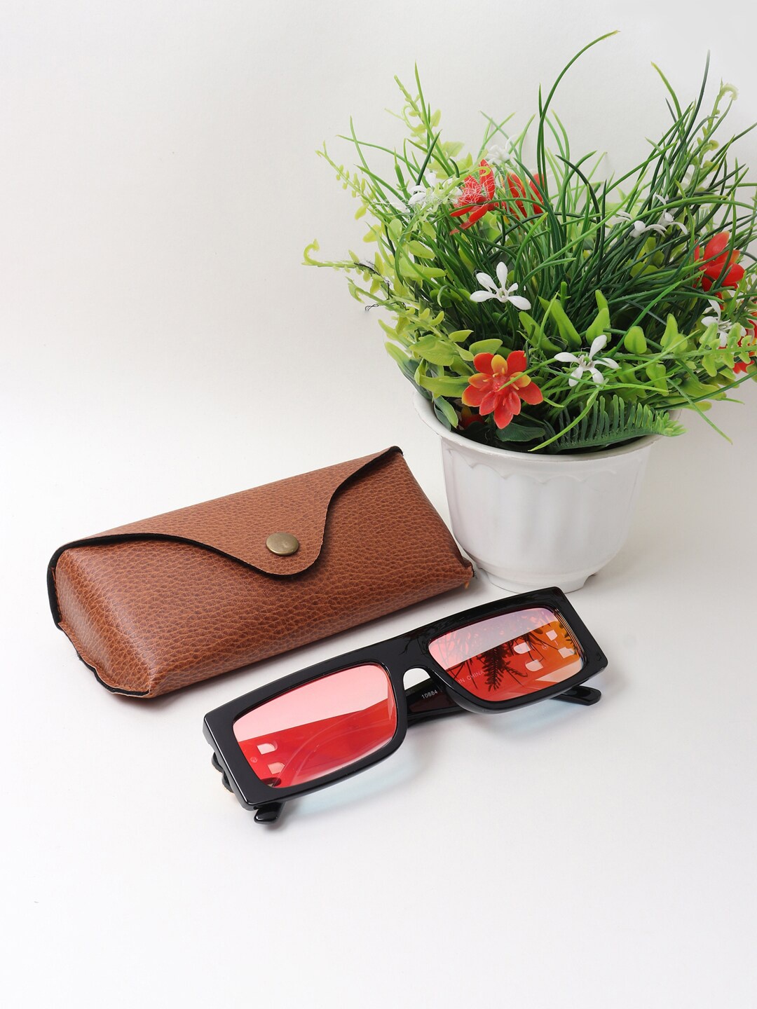 Swiss Design Unisex Mirrored Lens & Black Wayfarer Sunglasses with UV Protected Lens, Orange
Swiss Design Unisex Mirrored Lens & Black Wayfarer Sunglasses with UV Protected Lens, Orange